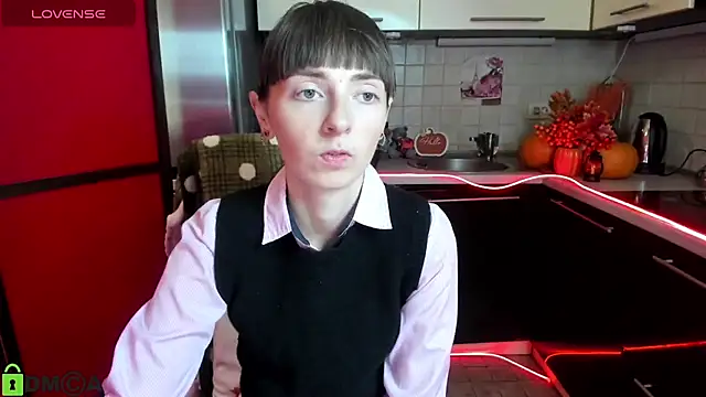 TayanaJons online show from 13, 11, 2025