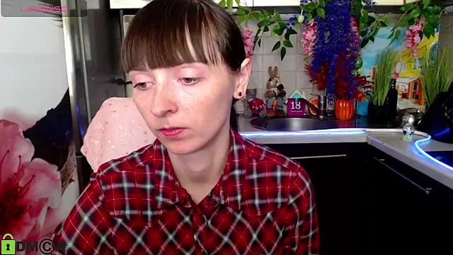 TayanaJons online show from 2, 4, 2026