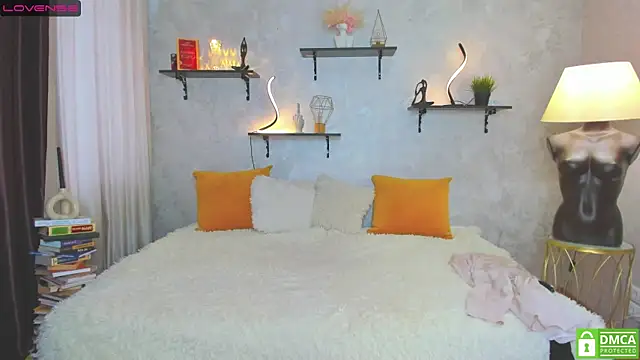 StripBianka online show from 17, 2, 2025