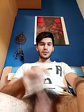 Snapshot of Esti02 chatting on 15, 10, 2025 Esti02 online show from 15, 10, 2025