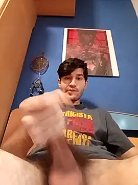 Snapshot of Esti02 chatting on 1, 11, 2025 Esti02 online show from 1, 11, 2025