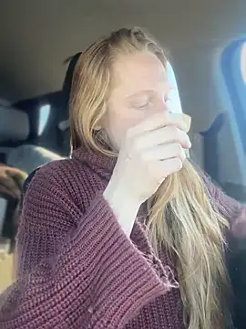 GoldenFlameGoddess online show from 6, 3, 2025