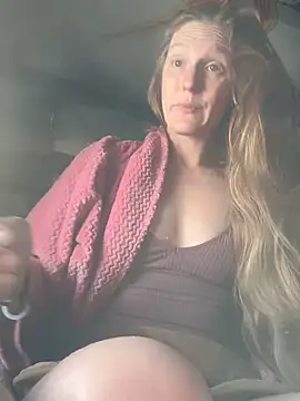 GoldenFlameGoddess online show from 7, 3, 2025