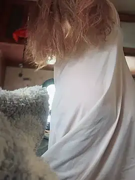 GoldenFlameGoddess online show from 13, 3, 2025