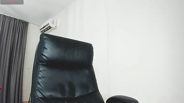 Findom guy online show from 4, 3, 2026