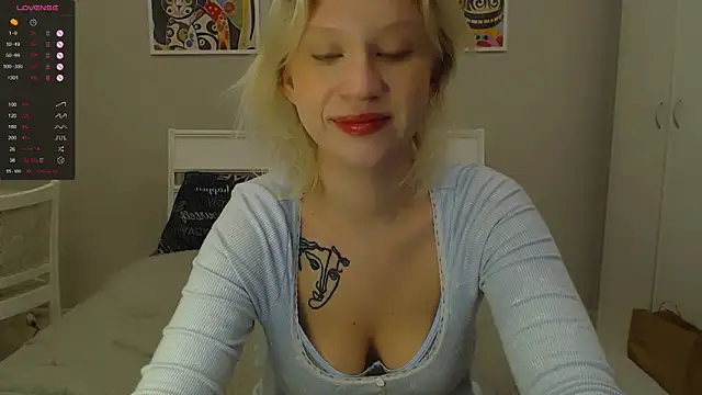 Snapshot of amelia_lye chatting on 10, 3, 2025 amelia lye online show from 10, 3, 2025