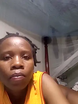 Snapshot of Queentesi chatting on 24, 2, 2025 Queentesi online show from 24, 2, 2025