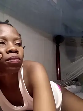 Snapshot of Queentesi chatting on 11, 3, 2025 Queentesi online show from 11, 3, 2025