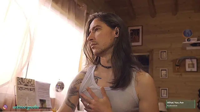 Antinoo Gnothi online show from 27, 11, 2025