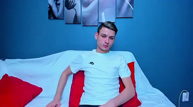 andboyfor6 online show from 5, 2, 2025