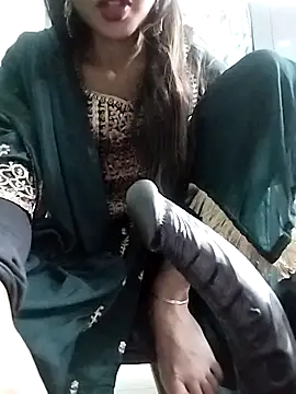 Snapshot of Noor_Darliing chatting on 4, 2, 2025 Noor Darliing online show from 4, 2, 2025