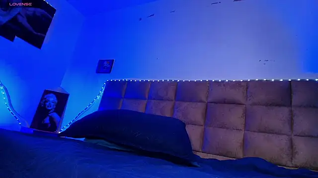  sex mia online show from 1, 10, 2025