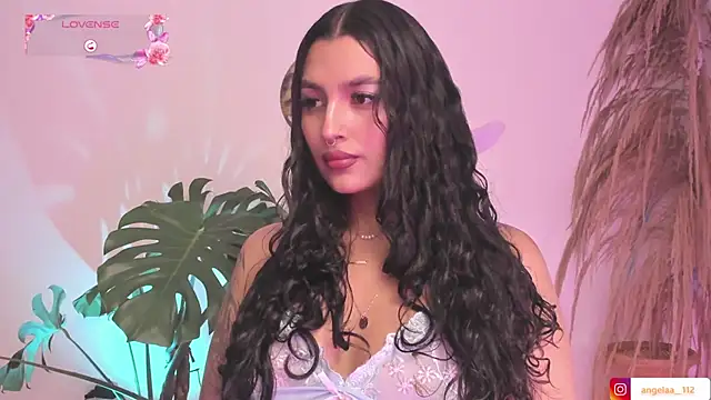 Anngel 1 online show from 9, 11, 2025