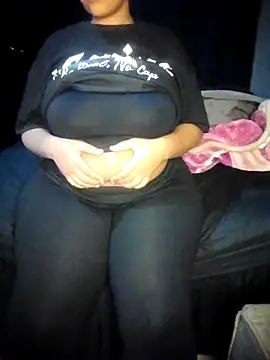 Snapshot of CURVEYDOLLXX chatting on 6, 7, 2026 CURVEYDOLLXX online show from 6, 7, 2026