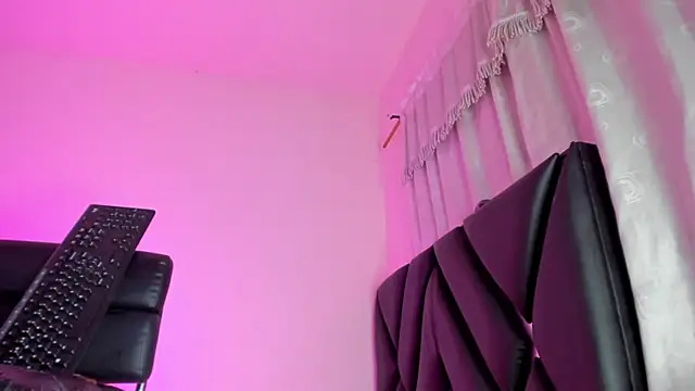 Snapshot of stephany_doll_ chatting on 14, 5, 2026 stephany doll online show from 14, 5, 2026