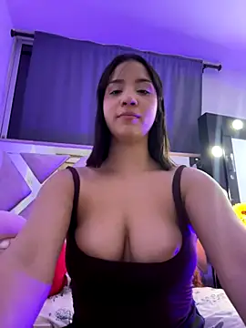 Snapshot of angel_rouse_ chatting on 23, 12, 2025 angel rouse online show from 23, 12, 2025