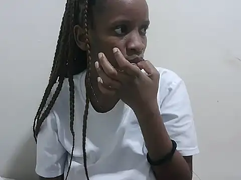 prettybeee online show from 6, 2, 2026