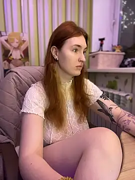  Chlo  e online show from 20, 11, 2025