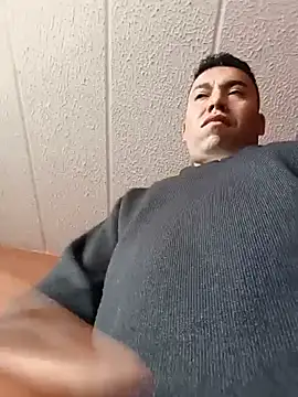 Snapshot of Diego_leon27 chatting on 9, 8, 2026 Diego leon27 online show from 9, 8, 2026