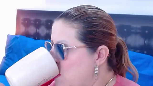 sandra 20 online show from 16, 11, 2025