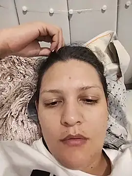Mia Hampton online show from 11, 7, 2026