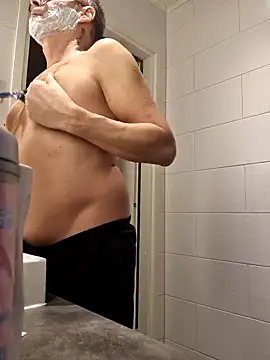 Snapshot of DarrenSullivanSlut chatting on 9, 12, 2024 DarrenSullivanSlut online show from 9, 12, 2024