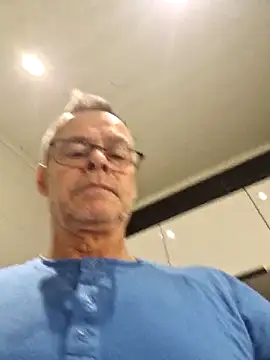 Snapshot of DarrenSullivanSlut chatting on 24, 2, 2025 DarrenSullivanSlut online show from 24, 2, 2025