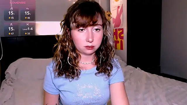 Snapshot of Cosmo_Riri chatting on 17, 10, 2025 Cosmo Riri online show from 17, 10, 2025