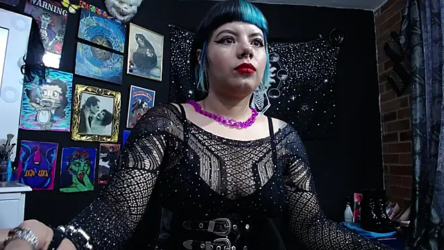 Snapshot of Yourmadame_P chatting on 11, 2, 2025 Yourmadame P online show from 11, 2, 2025