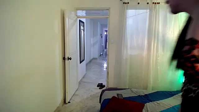 ivonne  hott1 online show from 12, 3, 2025