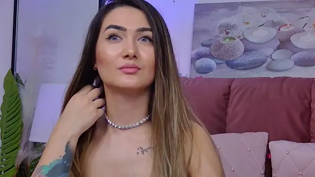 NicolLopeze online show from 31, 1, 2025