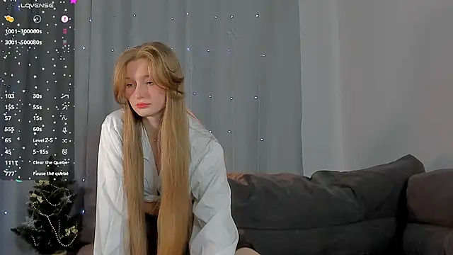 Snapshot of Barbie-Doll- chatting on 2, 1, 2025 Barbie-Doll- online show from 2, 1, 2025