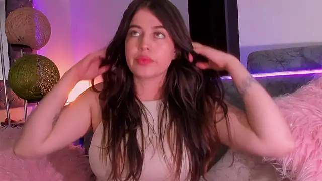 zoe kittylove online show from 13, 1, 2026