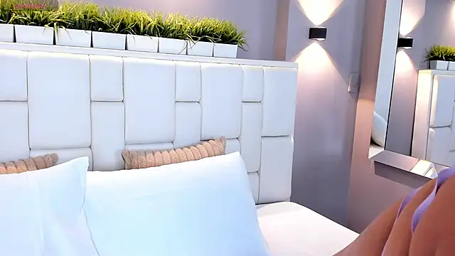 ValeriaGarcia online show from 27, 2, 2025