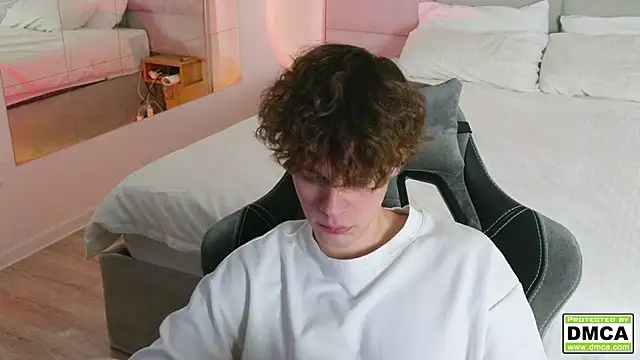 cute thomas online show from 16, 12, 2024