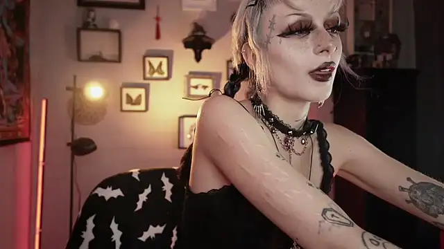 insania 9999  online show from 10, 3, 2026