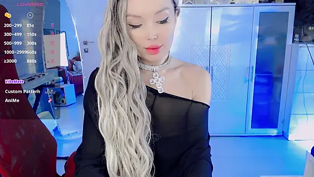 WhiteBunny online show from 24, 12, 2024