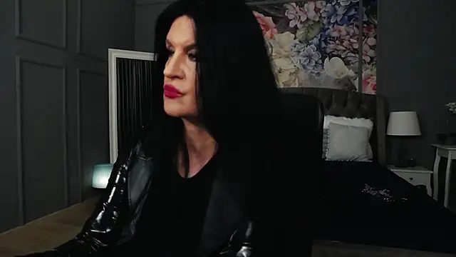 DomMelissaW online show from 28, 10, 2025