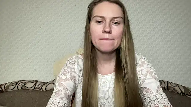 Snapshot of dream_alexa chatting on 4, 2, 2025 dream alexa online show from 4, 2, 2025