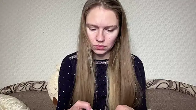 Snapshot of dream_alexa chatting on 1, 3, 2025 dream alexa online show from 1, 3, 2025