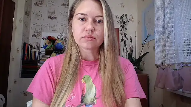 Snapshot of dream_alexa chatting on 13, 9, 2025 dream alexa online show from 13, 9, 2025