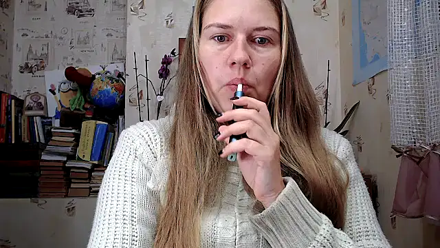 Snapshot of dream_alexa chatting on 6, 10, 2025 dream alexa online show from 6, 10, 2025