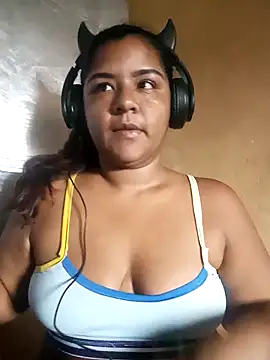 Snapshot of victoris chatting on 7, 10, 2025 victoris online show from 7, 10, 2025