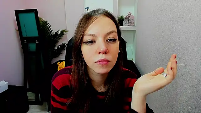 Persephoni online show from 10, 2, 2025