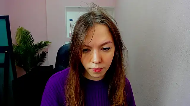 Persephoni online show from 4, 10, 2025