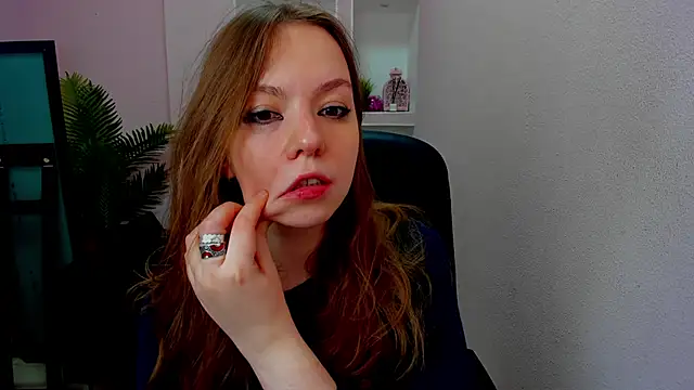 Persephoni online show from 13, 11, 2025