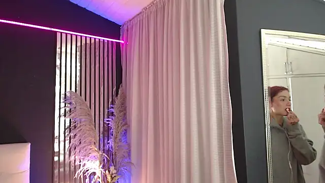 LiaVillalobos online show from 25, 2, 2026