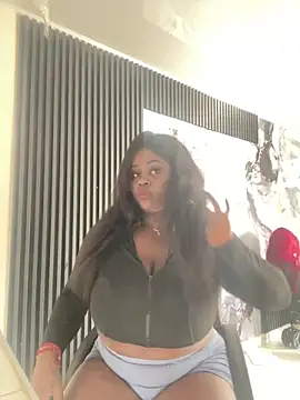 Snapshot of sharik-browns chatting on 20, 4, 2026 sharik-browns online show from 20, 4, 2026