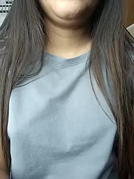 Snapshot of _desigori chatting on 2, 1, 2025 desigori online show from 2, 1, 2025