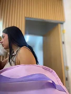 Snapshot of clarachanelricek chatting on 31, 10, 2025 clarachanelricek online show from 31, 10, 2025